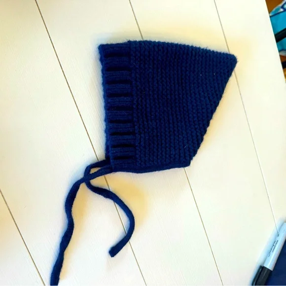 Hanna Andersson navy knit hat size xs 3-12 months - Picture 1 of 2
